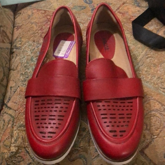 Earth Shoes - earth shoes leather loafers with cutouts